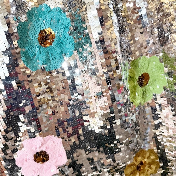 Lovers & Friends Mia Embellished Mini Dress in Silver Sequin Floral size medium - Picture 8 of 14